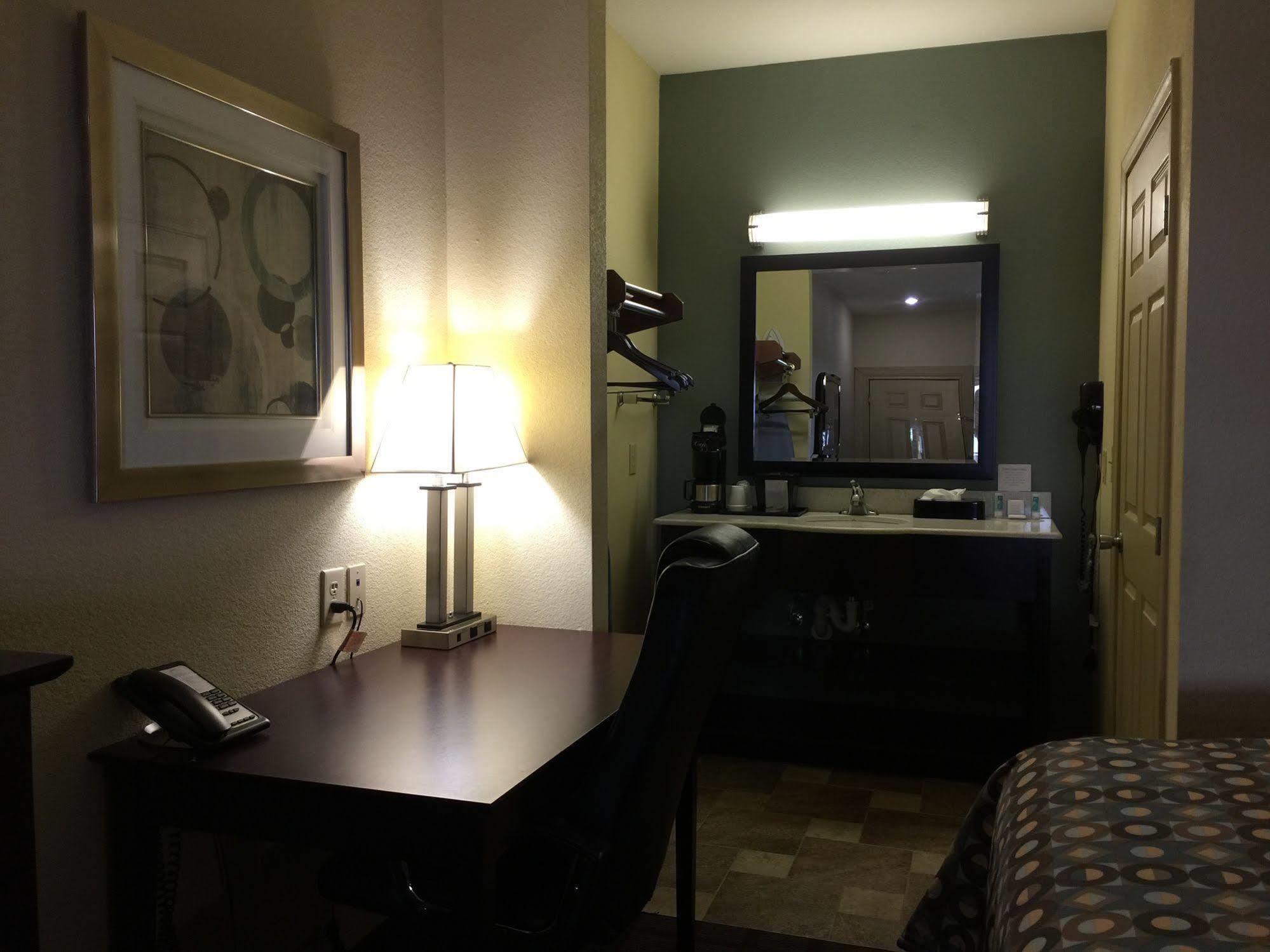 And Motel