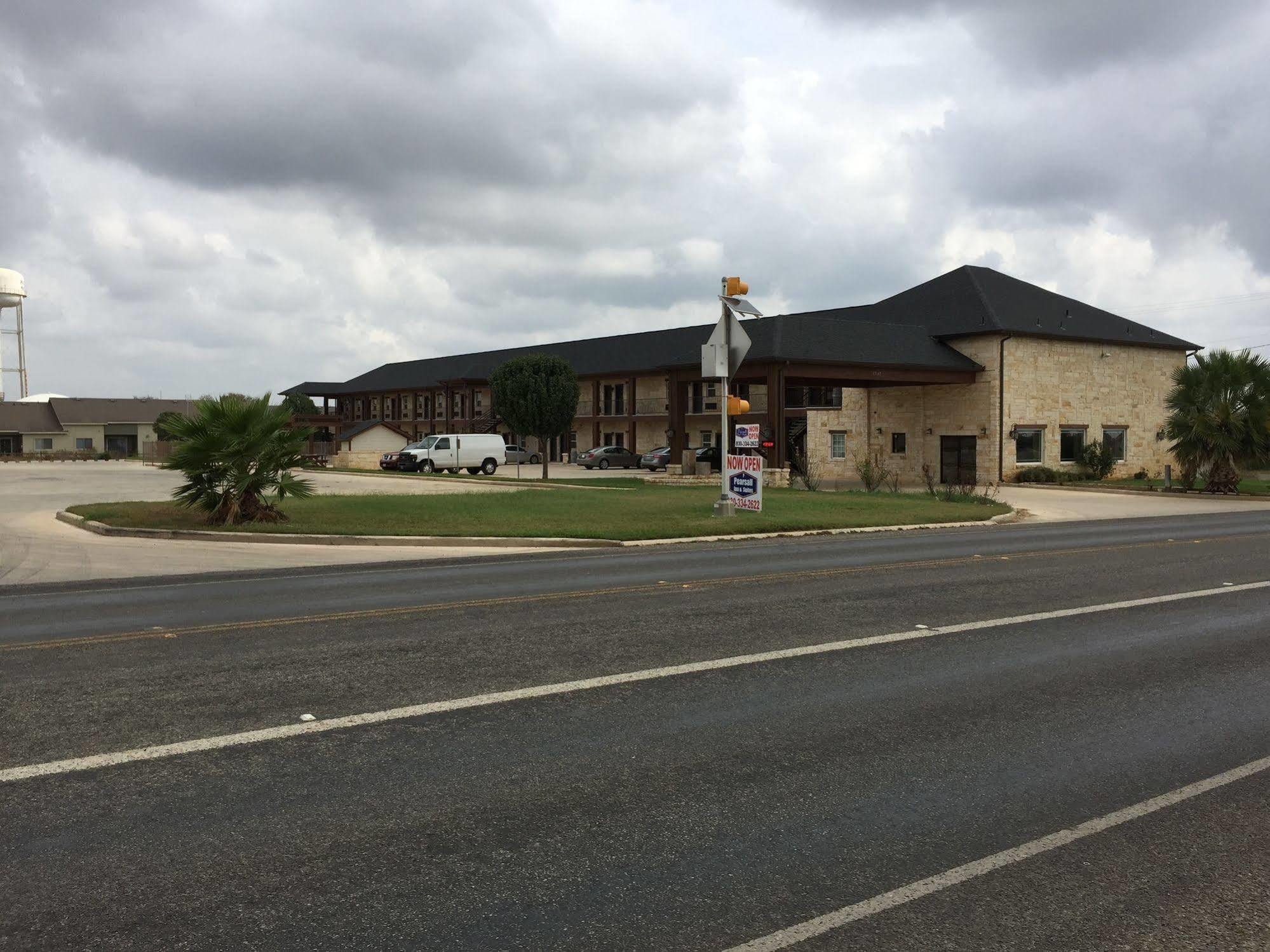 And Motel Pearsall